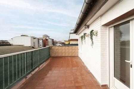 Atico Terraza Playa Futbol Y Congresos Vut4708As Lägenhet Gijón Exteriör bild